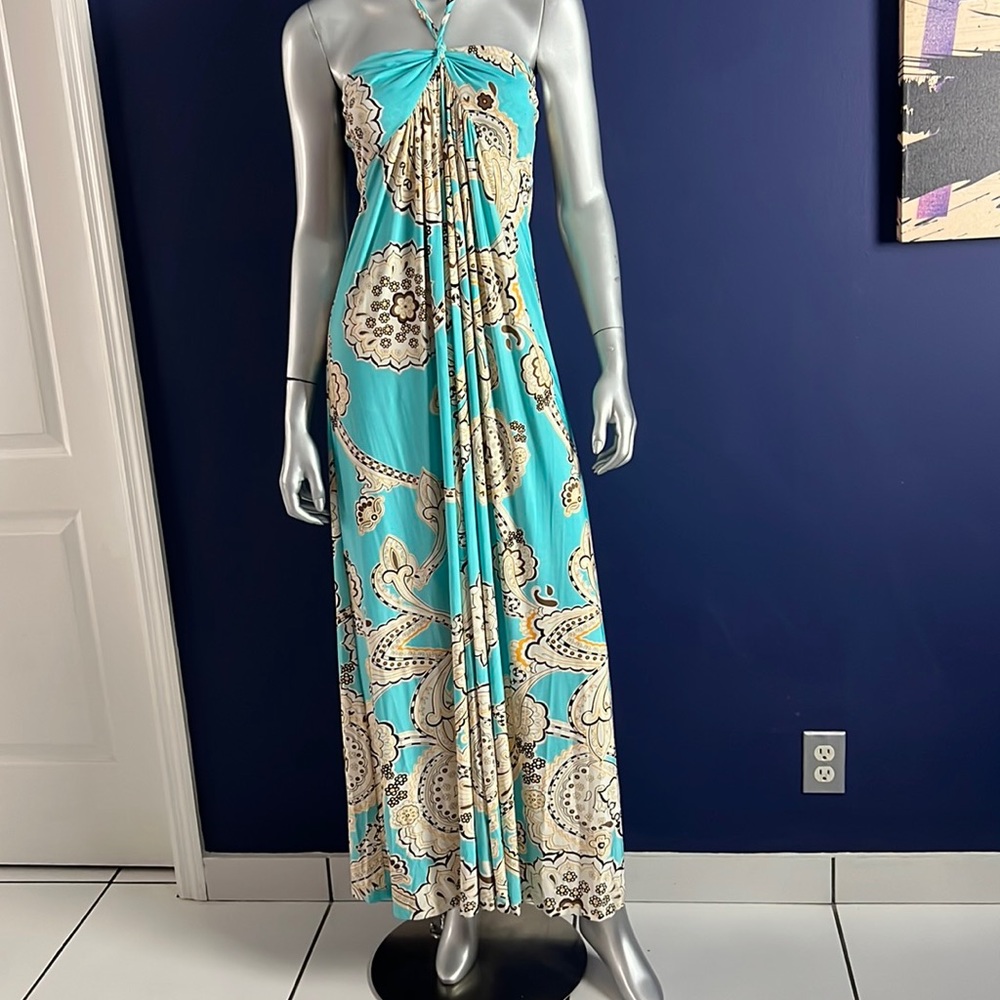 Really cute, braided halter neck printed stretchy knit dress